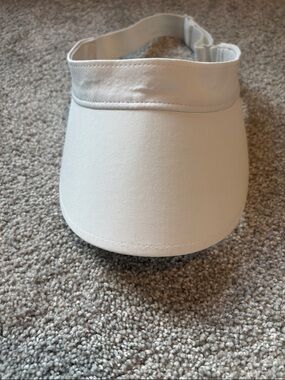 Lululemon Fast Paced Wide Band Running Visor in White